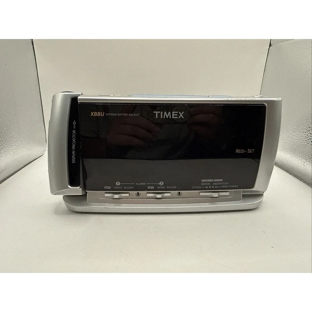 TIMEX T741 Dual Alarm Clock XBBU Soothing Sounds Display Projector Radio Am Fm